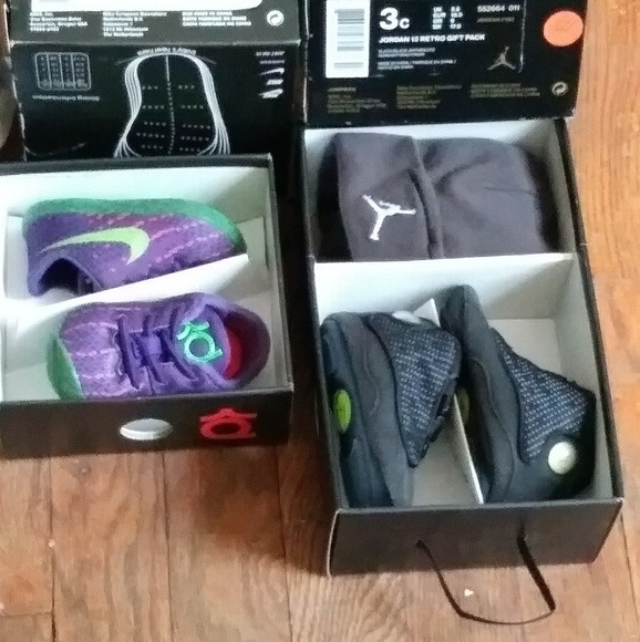 Shoes - Picture 3 of 6